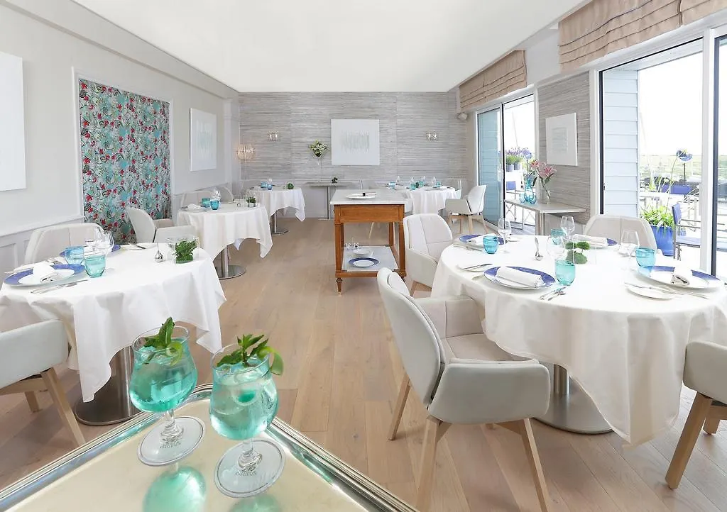 Castel Clara Thalasso & Spa Bangor France