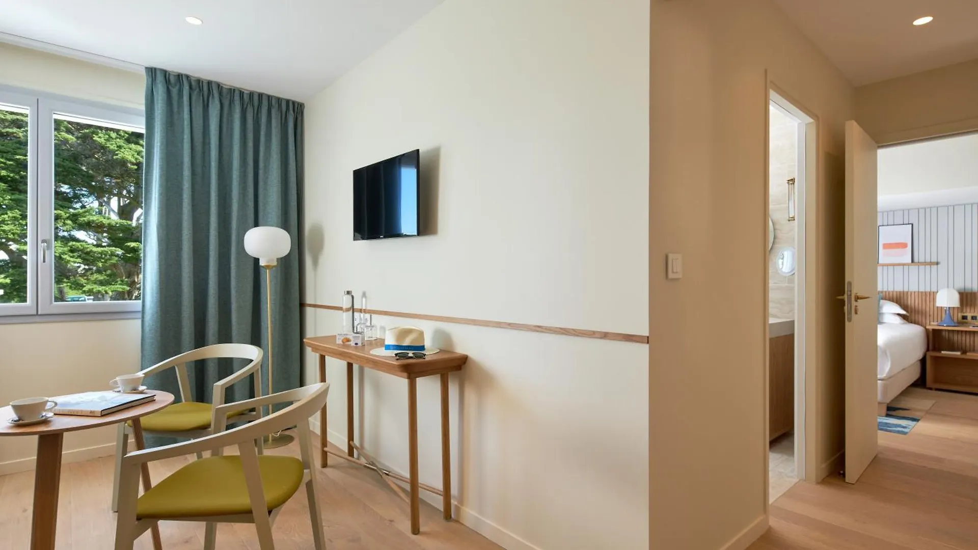 Castel Clara Thalasso & Spa Bangor 4*,