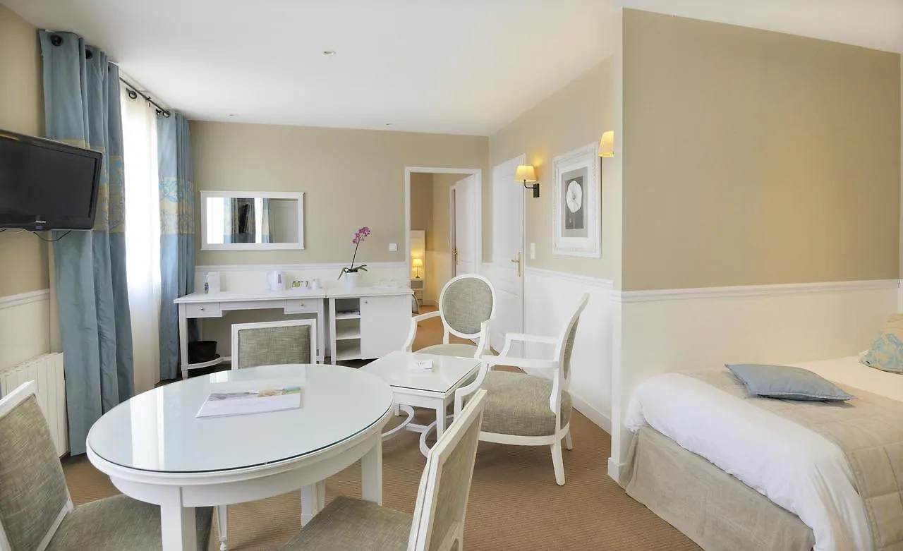 Castel Clara Thalasso & Spa Bangor Hotel